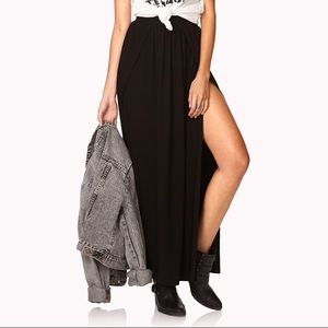 Forever 21 chiffon maxi slit skirt